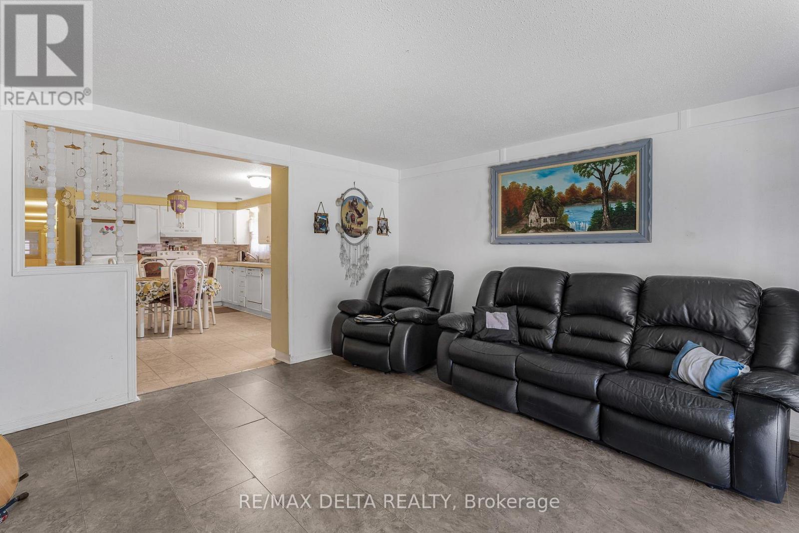 429 - 8250 County Rd 17 S, Clarence-Rockland, Ontario  K4K 1K7 - Photo 11 - X12445790