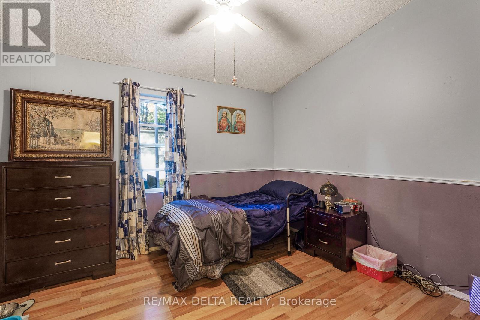 429 - 8250 County Rd 17 S, Clarence-Rockland, Ontario  K4K 1K7 - Photo 15 - X12445790