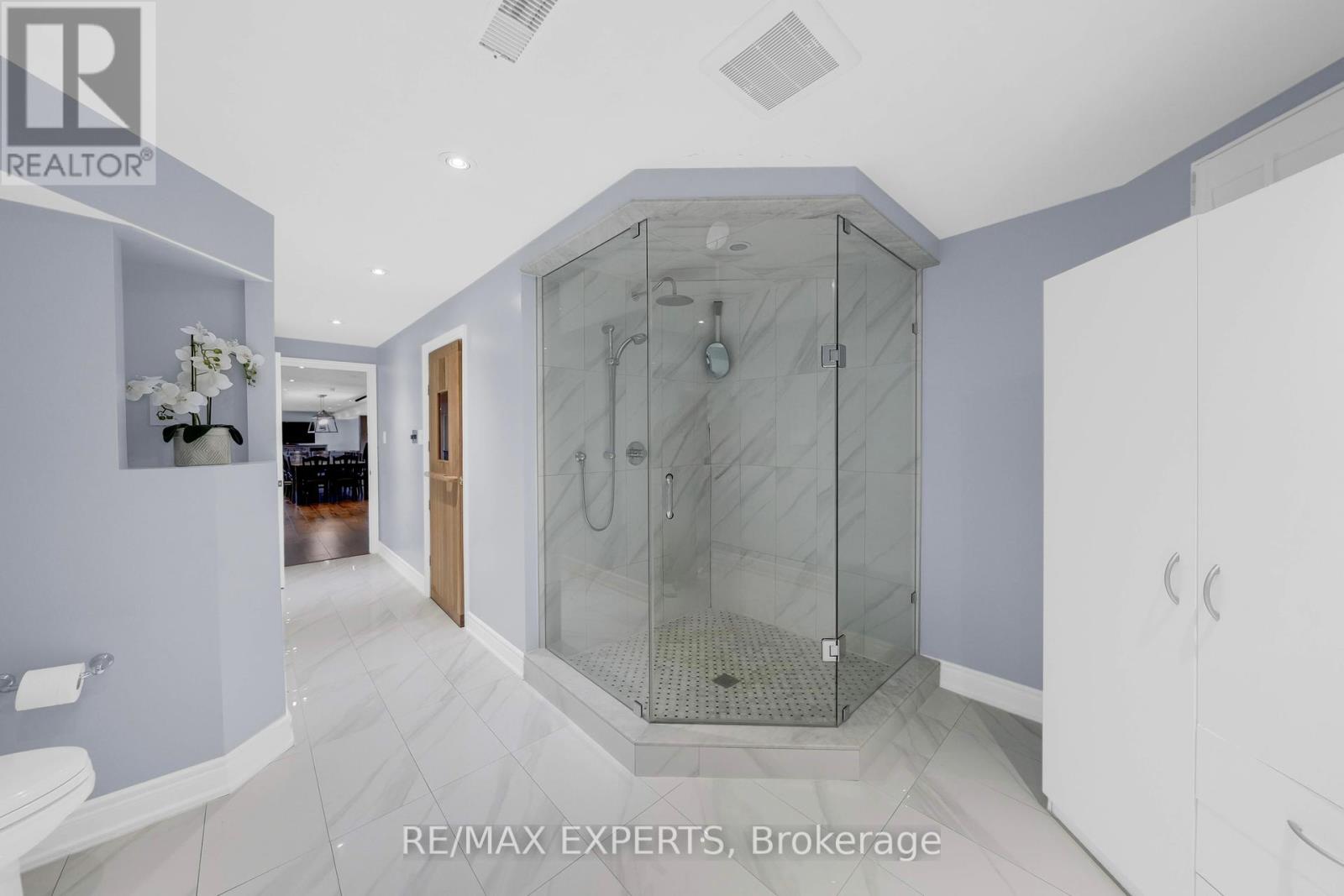 105 Kilkenny Trail, Bradford West Gwillimbury, Ontario  L3Z 3C5 - Photo 33 - N12386402