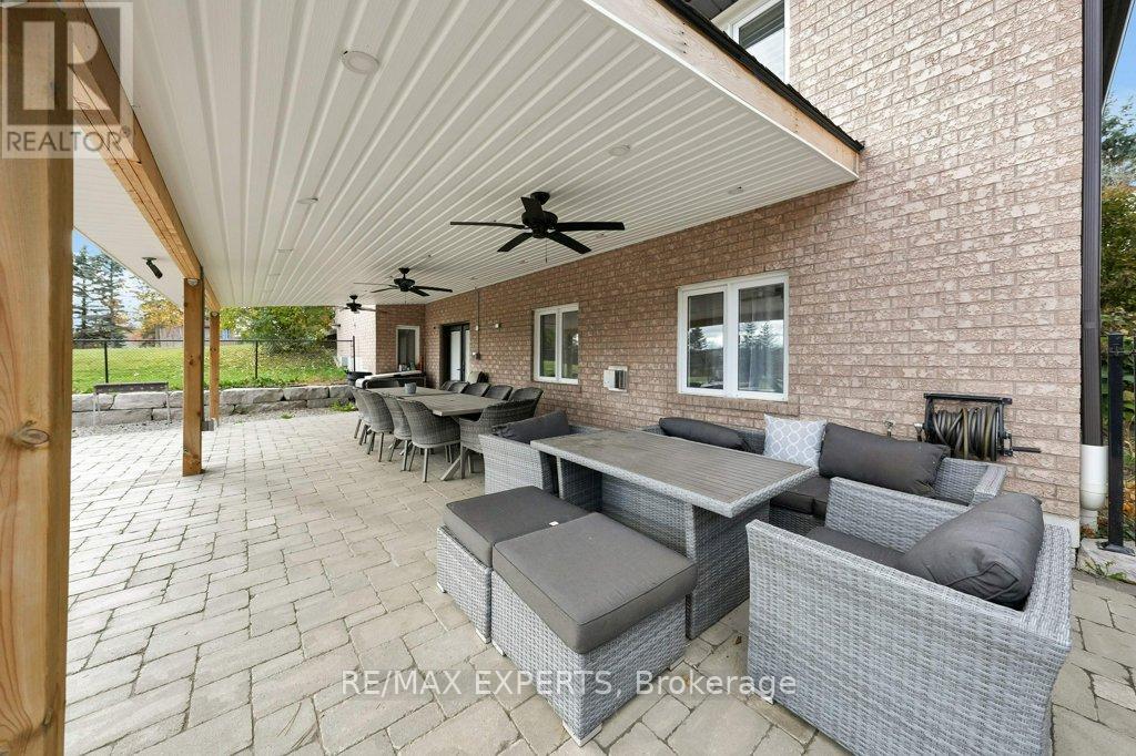 105 Kilkenny Trail, Bradford West Gwillimbury, Ontario  L3Z 3C5 - Photo 42 - N12386402