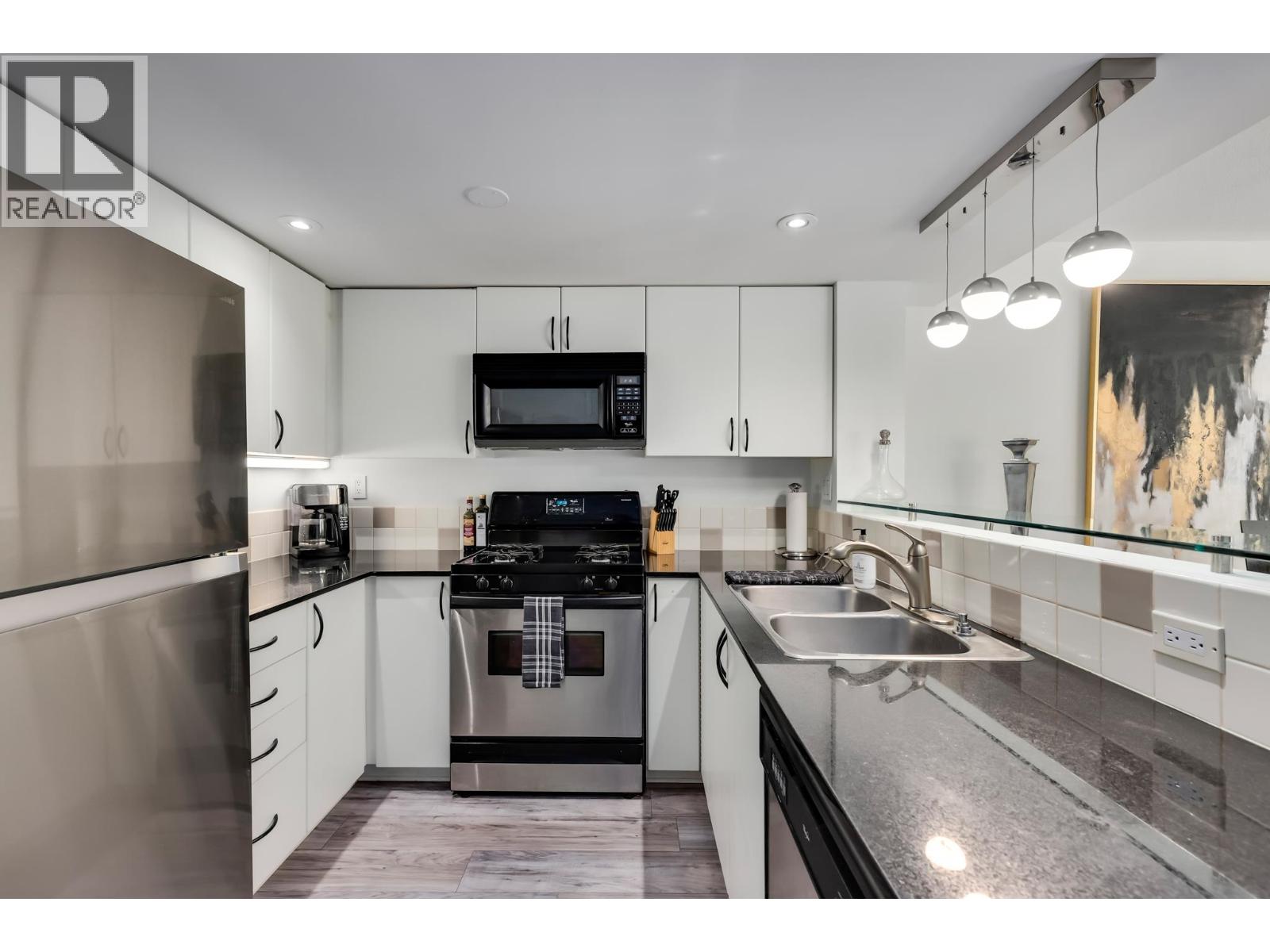 Th6 63 Keefer Place, Vancouver, British Columbia  V6B 6N6 - Photo 12 - R3050084