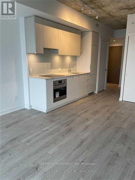 3212 - 161 Roehampton Avenue, Toronto, Ontario  L4H 1C9 - Photo 10 - C12445795