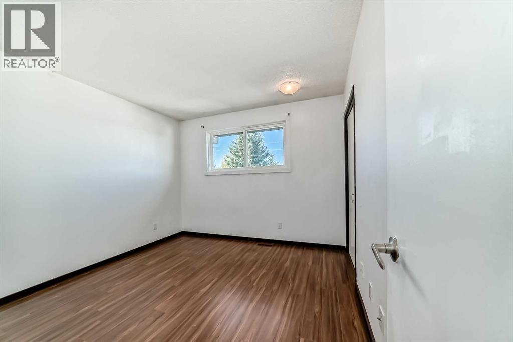 79 Bermuda Drive Nw, Calgary, Alberta  T3K 1H5 - Photo 18 - A2257528