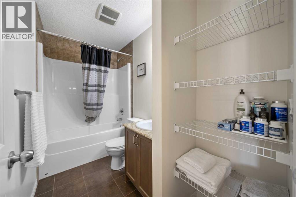 1218 Kings Heights Way Se, Airdrie, Alberta  T4A 0M5 - Photo 19 - A2261738