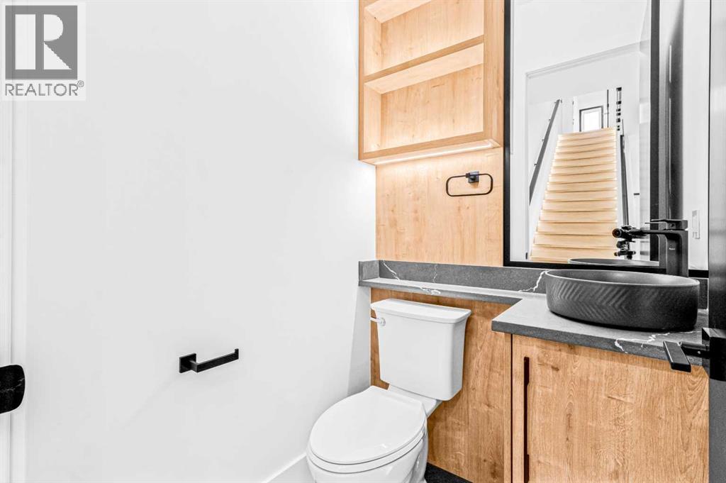 613 55 Avenue Sw, Calgary, Alberta  T2V 0G2 - Photo 6 - A2259263