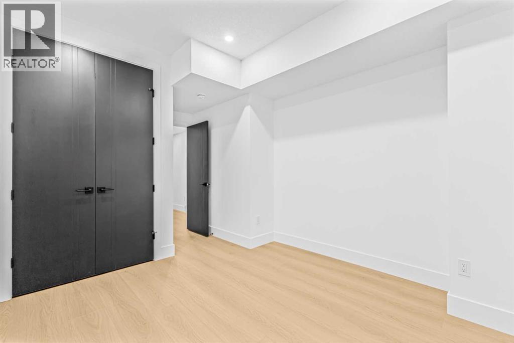 613 55 Avenue Sw, Calgary, Alberta  T2V 0G2 - Photo 38 - A2259263