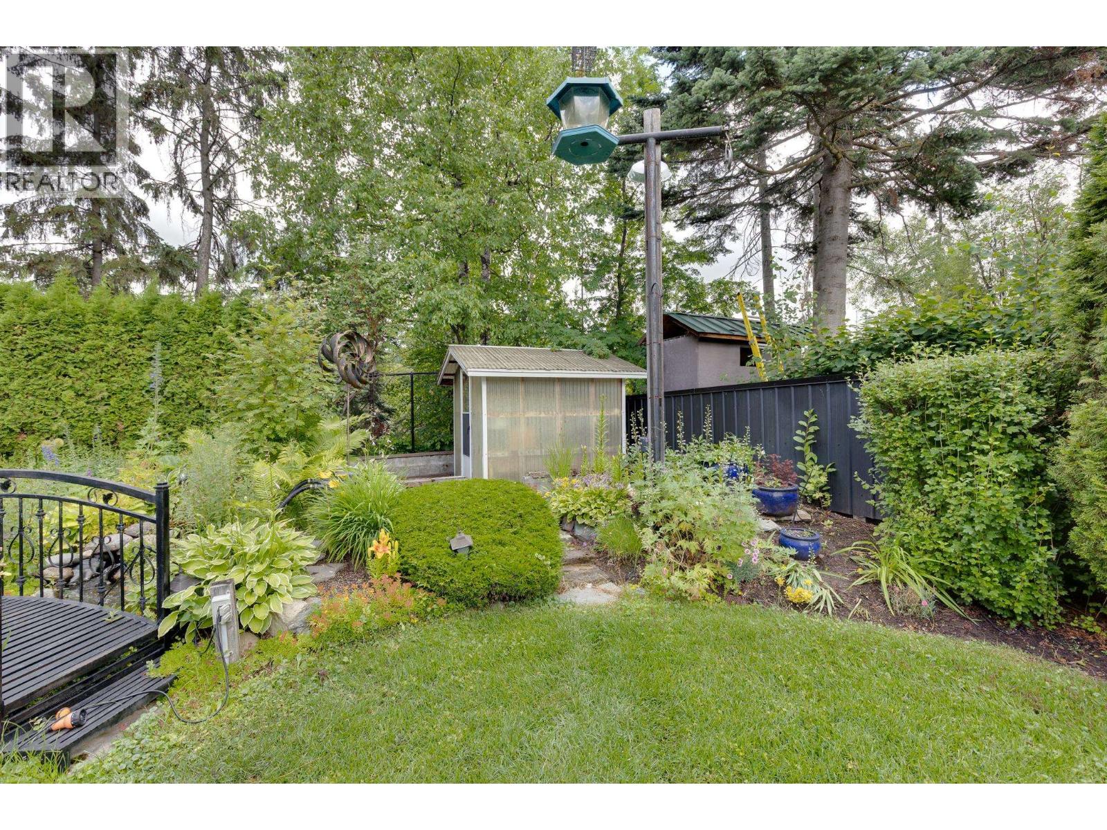 2500 HAMMOND AVENUE, Prince George, British Columbia