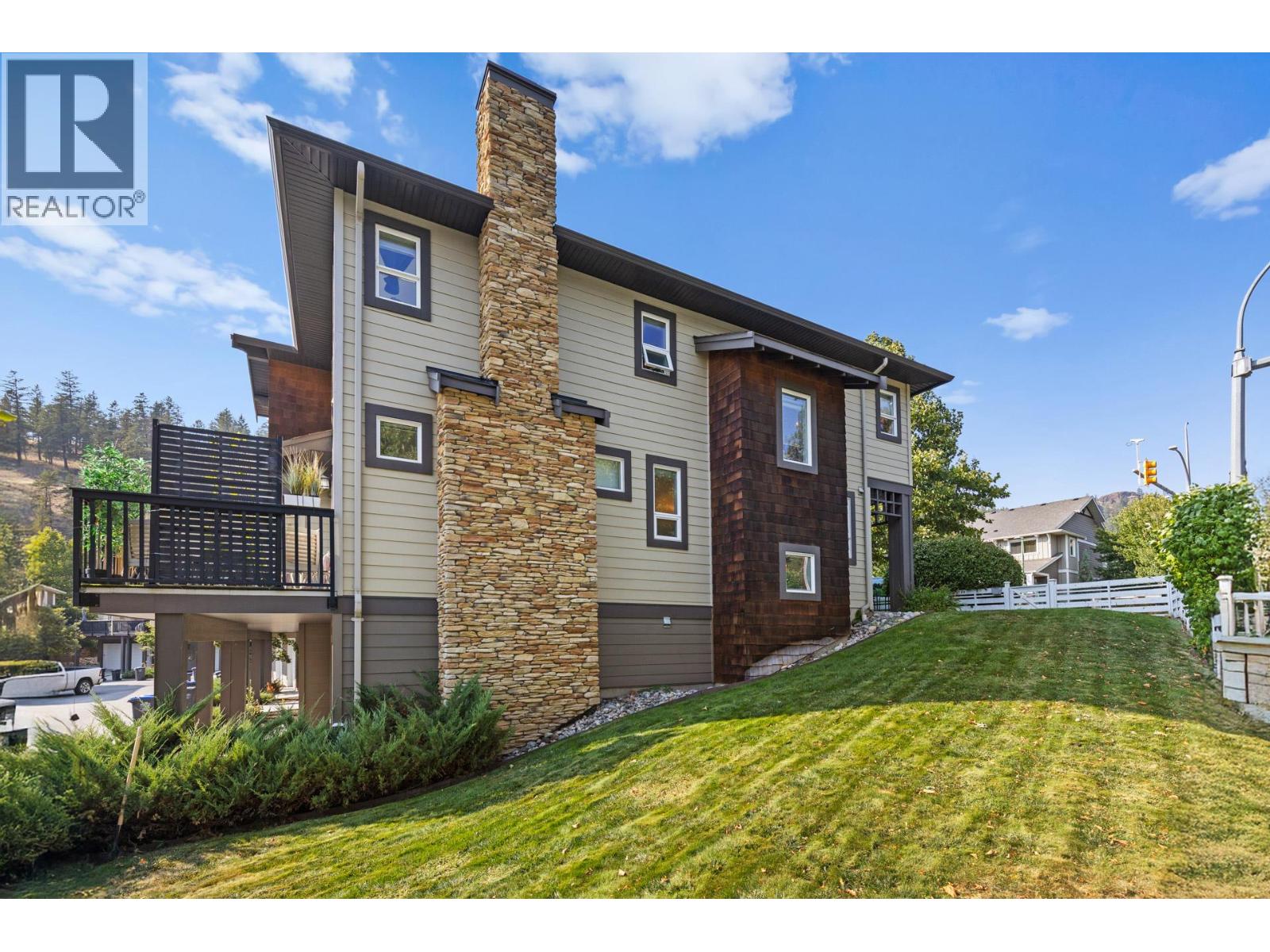 589 Boynton Place, Kelowna, British Columbia  V1V 3B5 - Photo 30 - 10363461