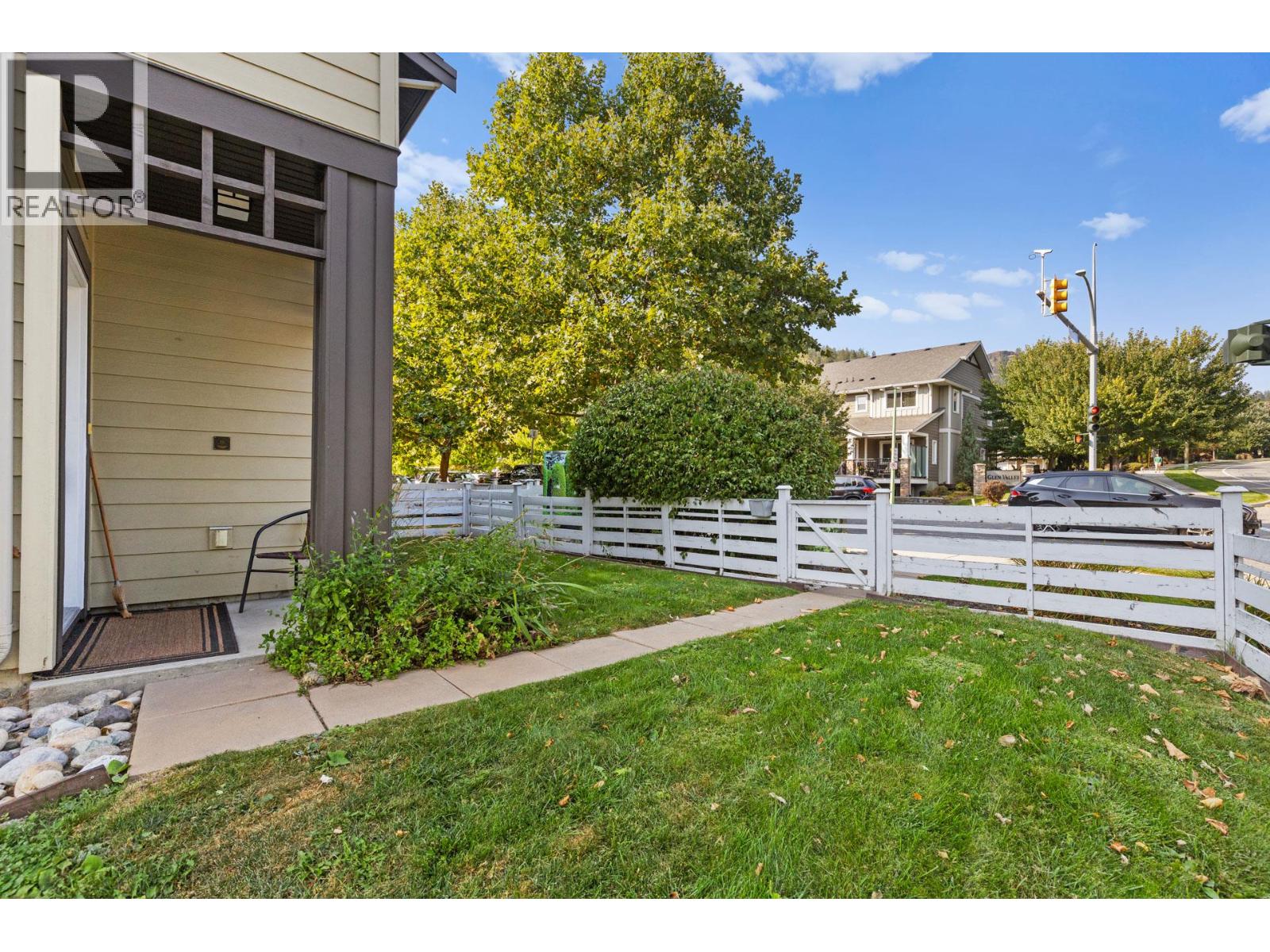 589 Boynton Place, Kelowna, British Columbia  V1V 3B5 - Photo 28 - 10363461