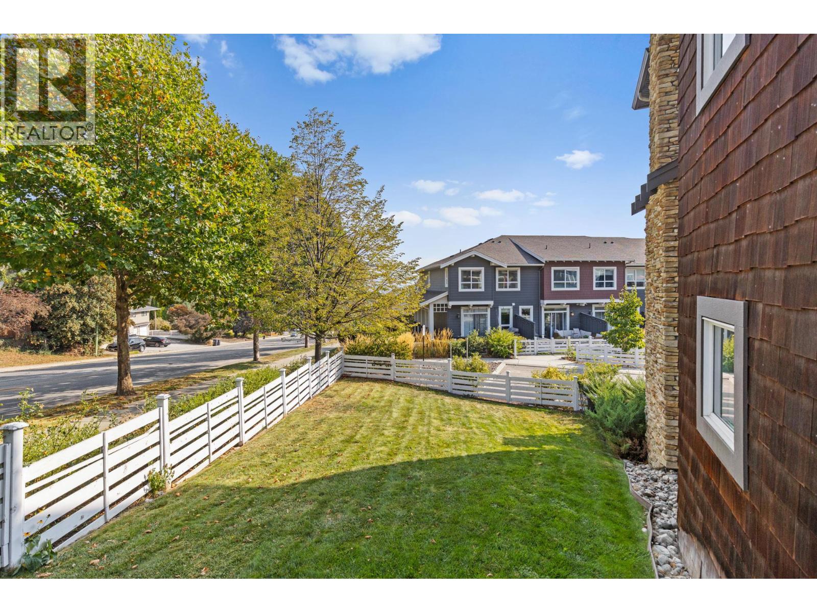 589 Boynton Place, Kelowna, British Columbia  V1V 3B5 - Photo 29 - 10363461