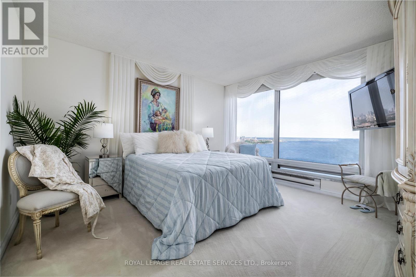 4302 - 1 Palace Pier Court, Toronto, Ontario  M8V 3W9 - Photo 10 - W12269305