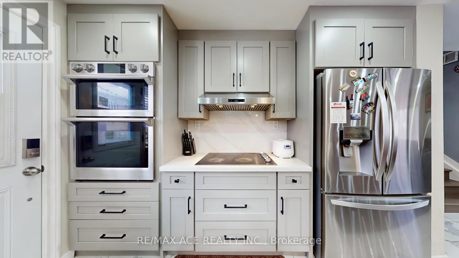 1771 Pharmacy Avenue, Toronto, Ontario  M1T 1H4 - Photo 11 - E12444465