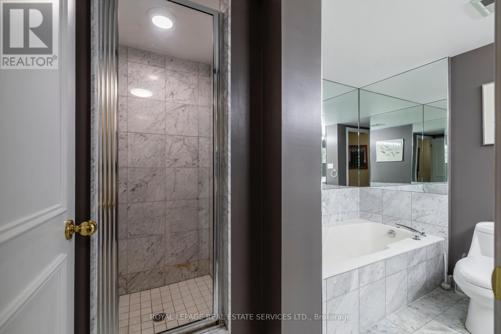 2104 - 1 Palace Pier Court, Toronto, Ontario  M8V 3W9 - Photo 9 - W12126078