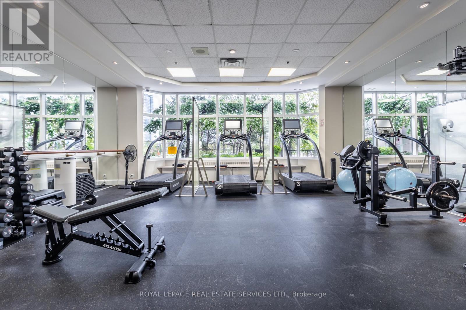 2104 - 1 Palace Pier Court, Toronto, Ontario  M8V 3W9 - Photo 17 - W12126078
