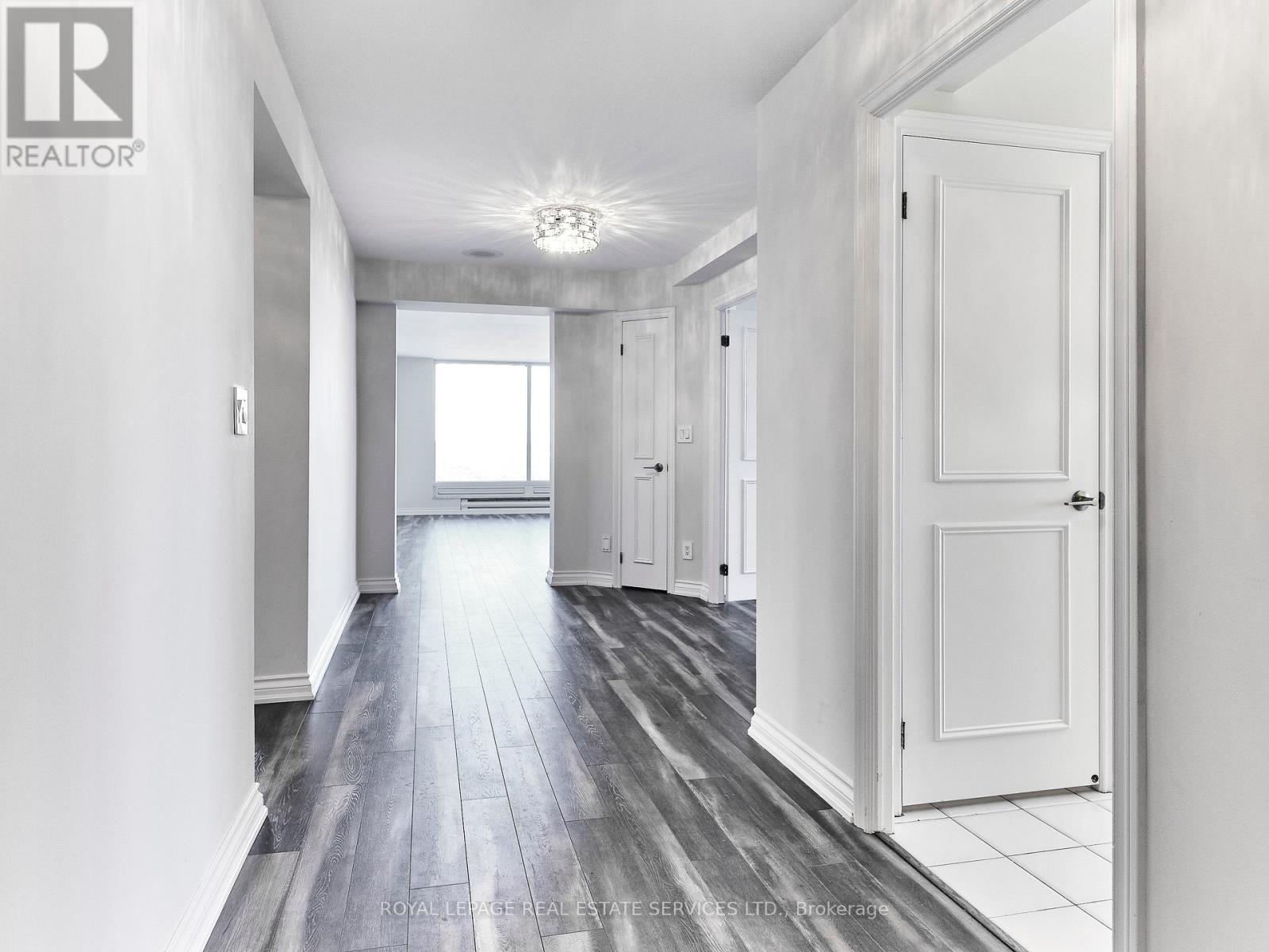 3101 - 1 Palace Pier Court, Toronto, Ontario  M8V 3W9 - Photo 11 - W12135156