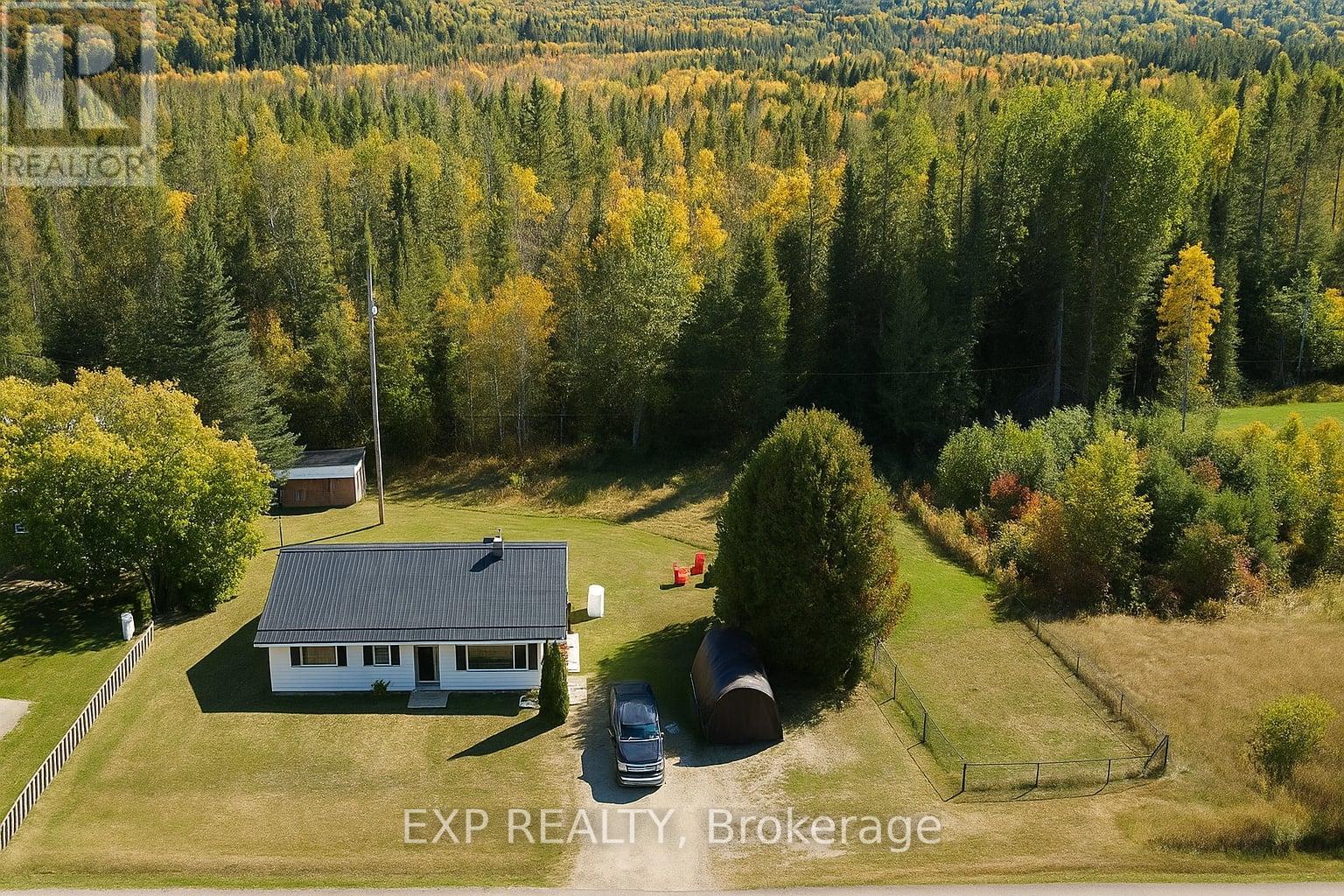 17851 Highway 60 Highway, Madawaska Valley, Ontario  K0J 2N0 - Photo 2 - X12405314