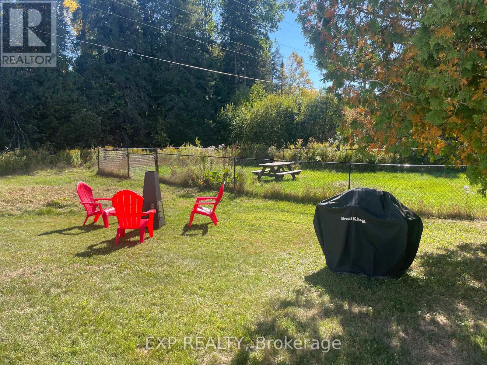 17851 Highway 60 Highway, Madawaska Valley, Ontario  K0J 2N0 - Photo 4 - X12405314