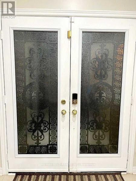 442 Sunny Meadow Boulevard, Brampton, Ontario  L6R 0N8 - Photo 2 - W12445767