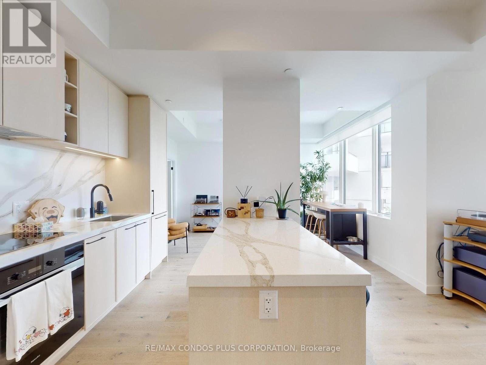 705 - 1050 Eastern Avenue, Toronto, Ontario  M4L 0B7 - Photo 11 - E12445819
