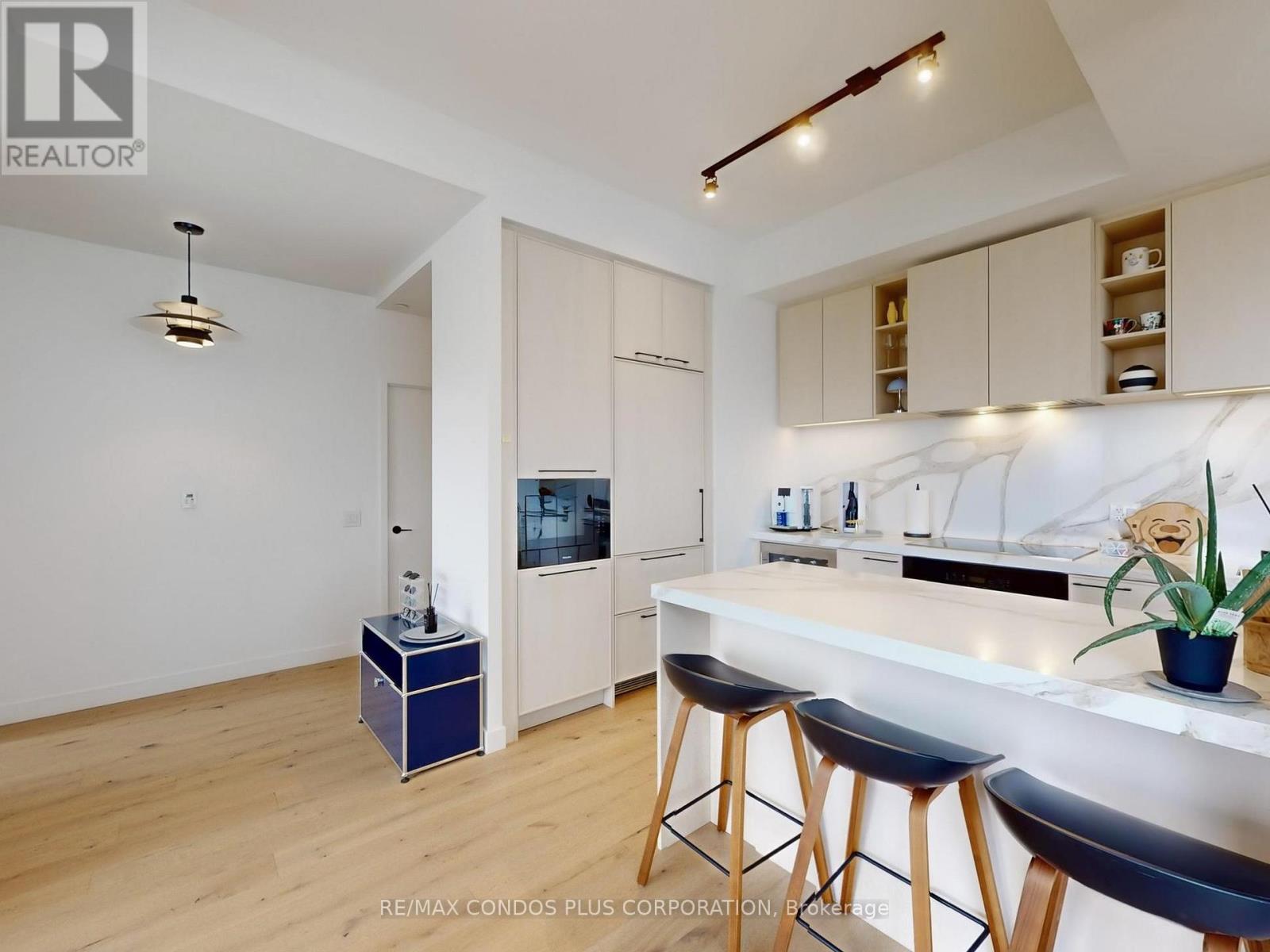705 - 1050 Eastern Avenue, Toronto, Ontario  M4L 0B7 - Photo 9 - E12445819