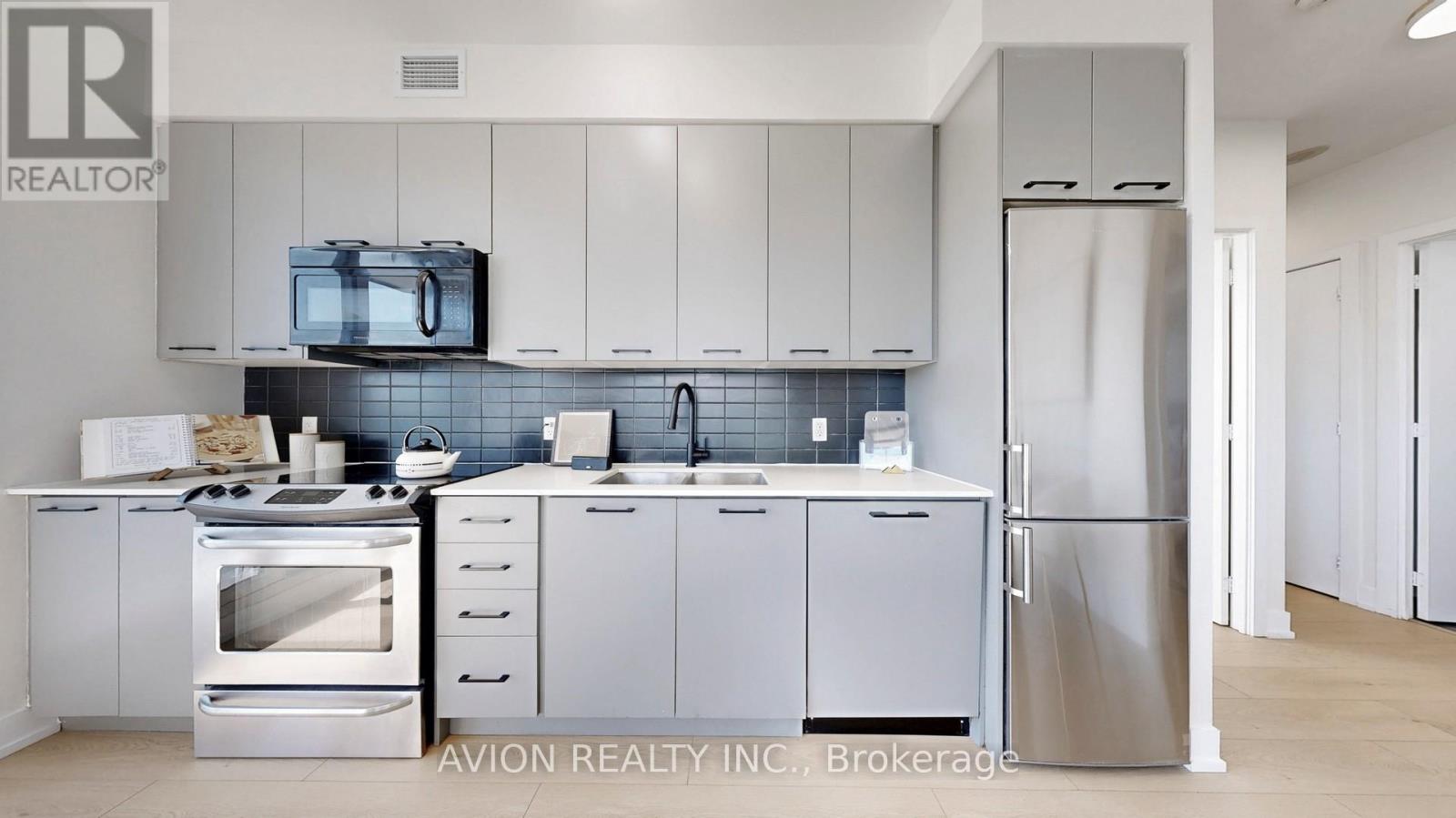 532 - 9471 Yonge Street, Richmond Hill (Observatory), Ontario  L4C 0Z5 - Photo 15 - N12445805