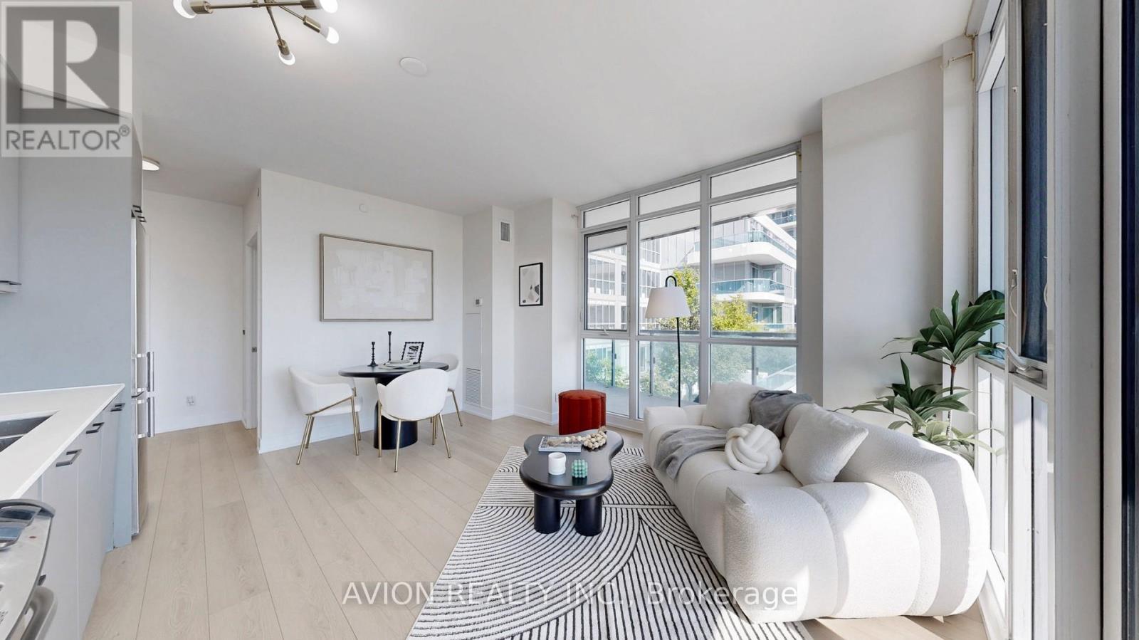 532 - 9471 Yonge Street, Richmond Hill (Observatory), Ontario  L4C 0Z5 - Photo 6 - N12445805