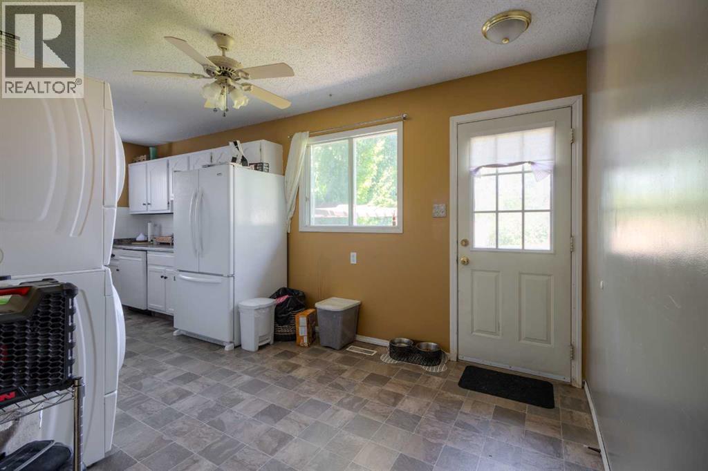 78 Purdue Court W, Lethbridge, Alberta  T1K 4R8 - Photo 12 - A2244948