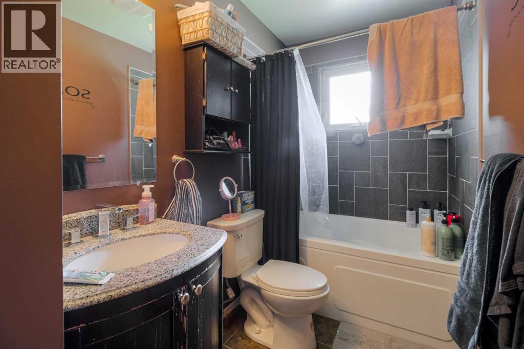 78 Purdue Court W, Lethbridge, Alberta  T1K 4R8 - Photo 16 - A2244948