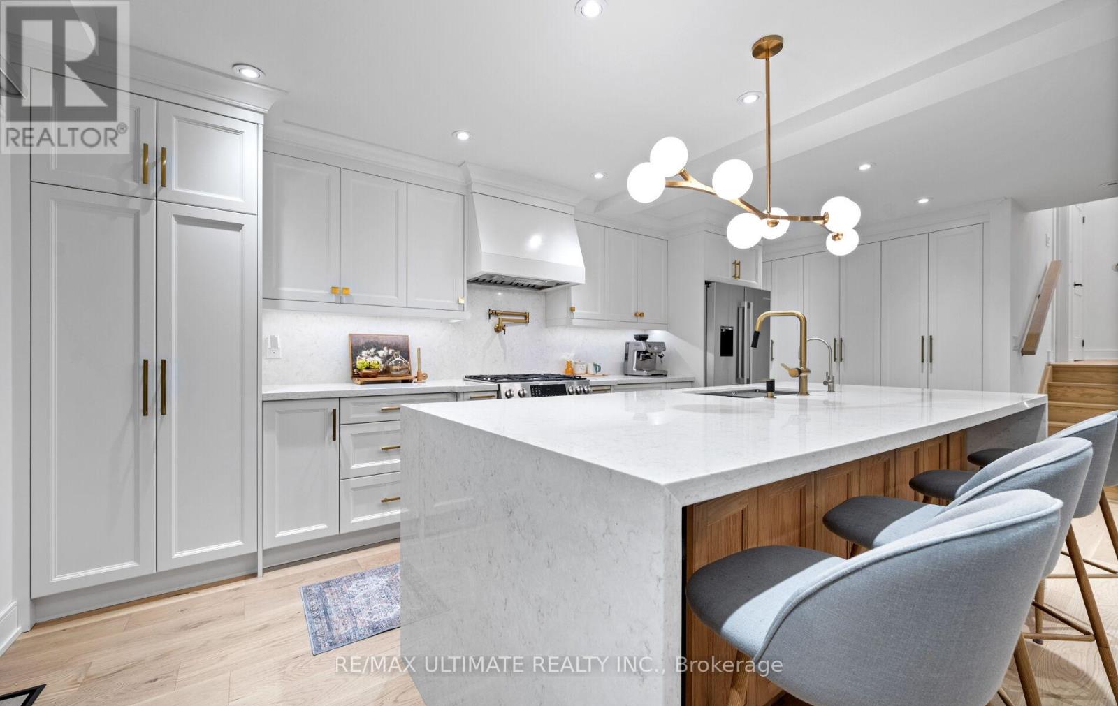 2495 Waterford Street, Oakville (Wo West), Ontario  L6L 5E5 - Photo 16 - W12445797