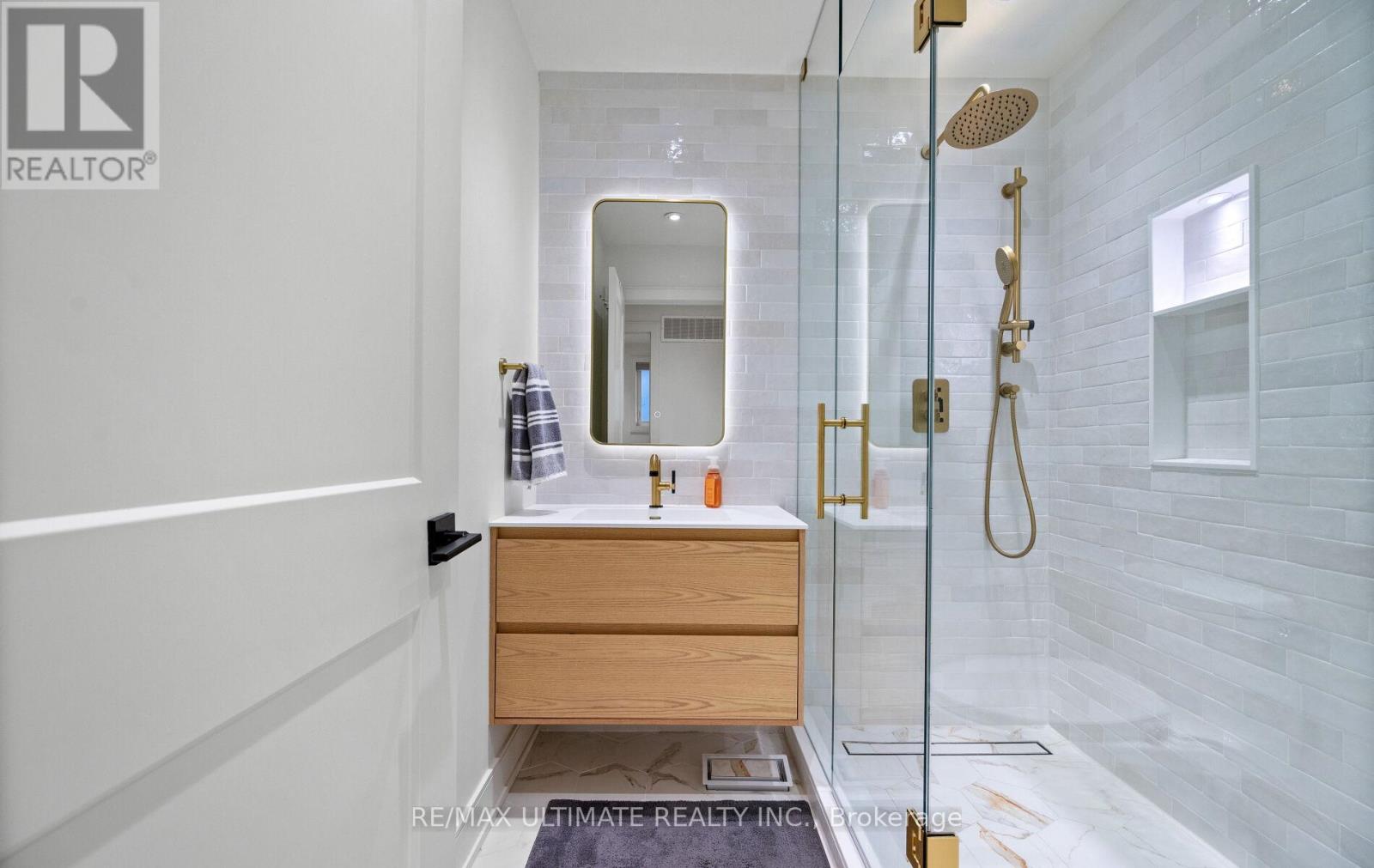 2495 Waterford Street, Oakville (Wo West), Ontario  L6L 5E5 - Photo 31 - W12445797