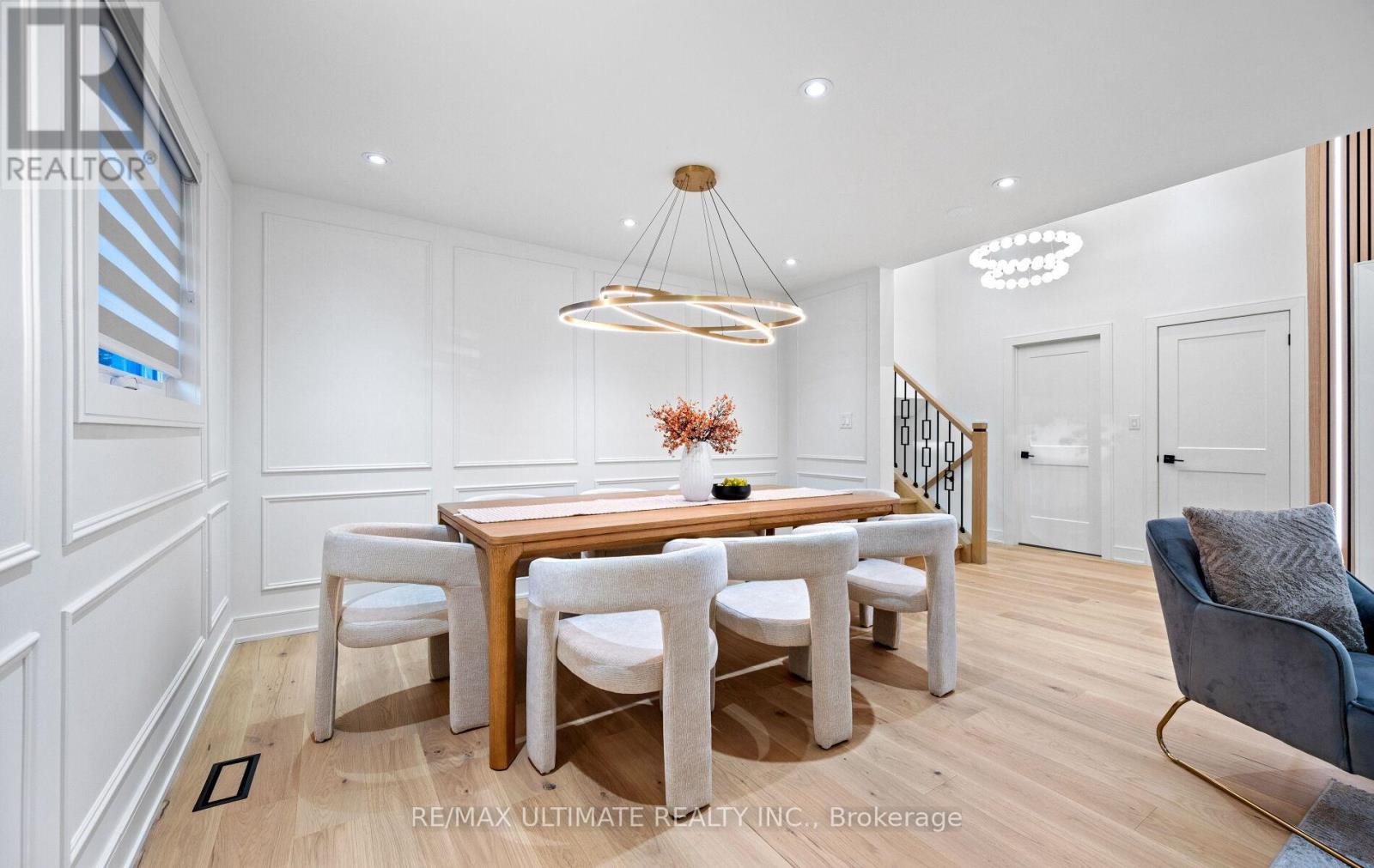 2495 Waterford Street, Oakville (Wo West), Ontario  L6L 5E5 - Photo 8 - W12445797