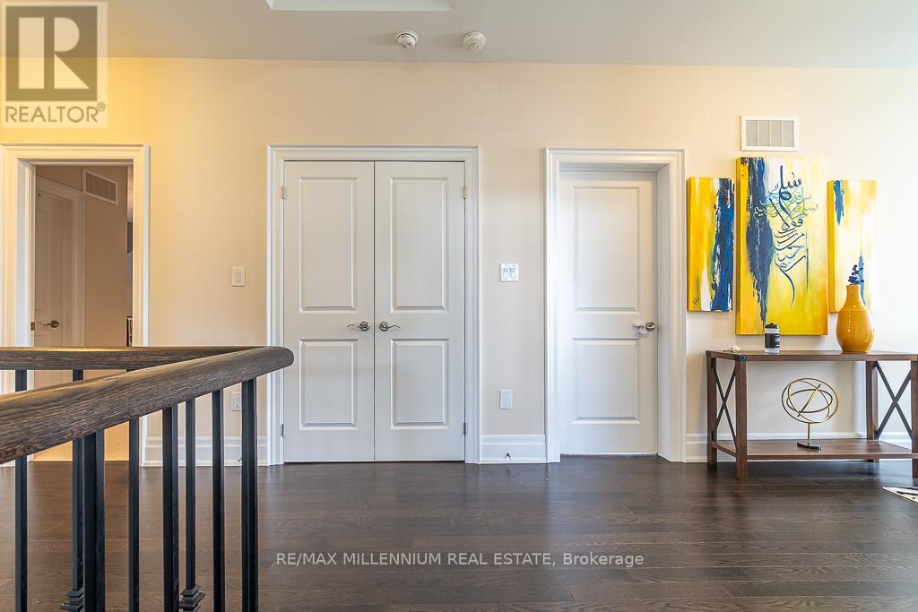 52 Gordon Randle Drive, Brampton (Toronto Gore Rural Estate), Ontario  L6P 4H8 - Photo 10 - W12445799
