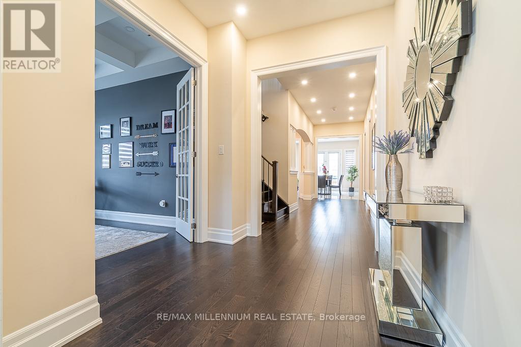 52 Gordon Randle Drive, Brampton (Toronto Gore Rural Estate), Ontario  L6P 4H8 - Photo 34 - W12445799