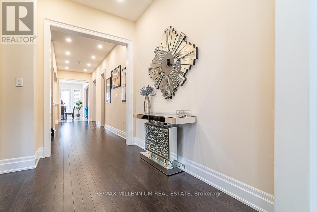 52 Gordon Randle Drive, Brampton (Toronto Gore Rural Estate), Ontario  L6P 4H8 - Photo 35 - W12445799