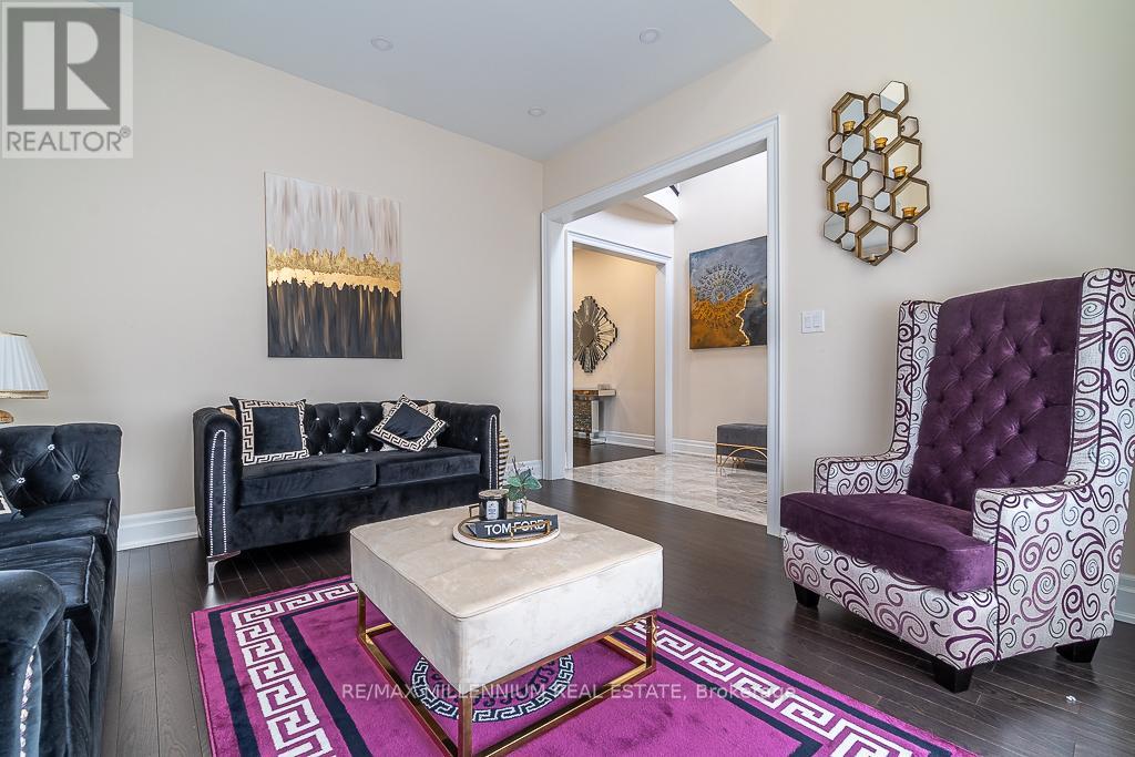 52 Gordon Randle Drive, Brampton (Toronto Gore Rural Estate), Ontario  L6P 4H8 - Photo 36 - W12445799