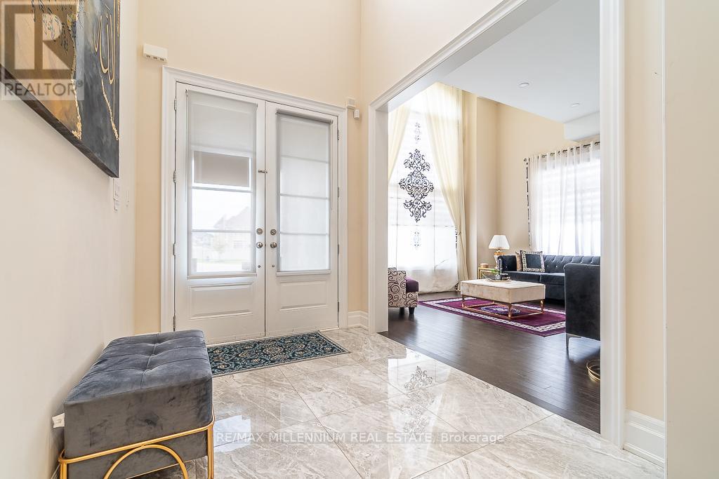 52 Gordon Randle Drive, Brampton (Toronto Gore Rural Estate), Ontario  L6P 4H8 - Photo 37 - W12445799