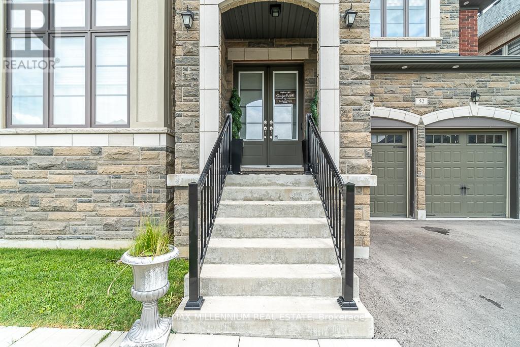 52 Gordon Randle Drive, Brampton (Toronto Gore Rural Estate), Ontario  L6P 4H8 - Photo 38 - W12445799