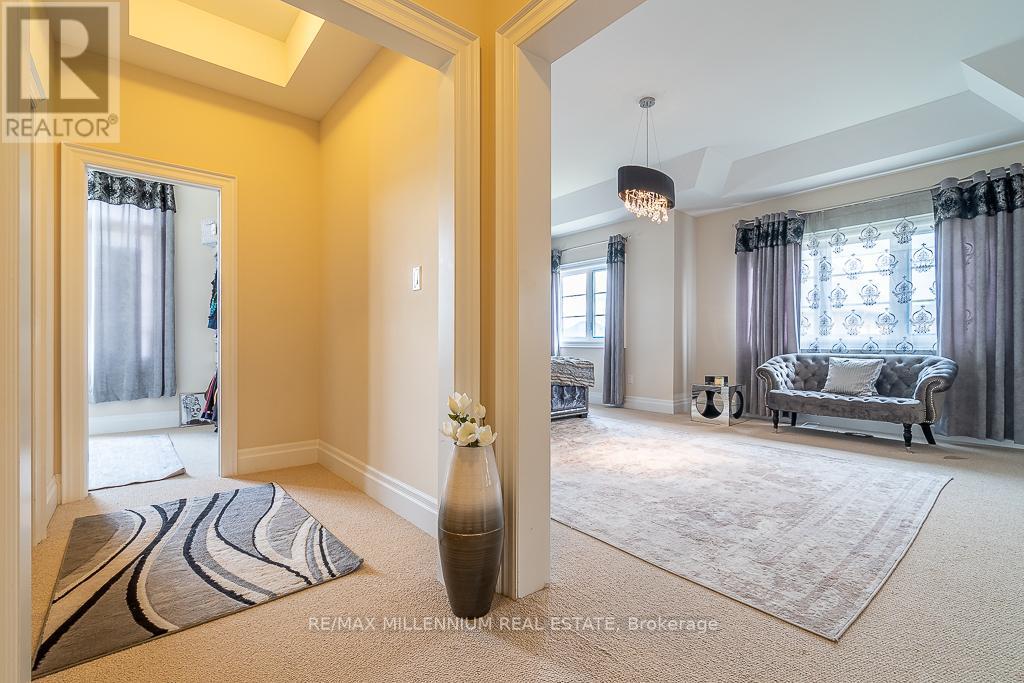 52 Gordon Randle Drive, Brampton (Toronto Gore Rural Estate), Ontario  L6P 4H8 - Photo 5 - W12445799
