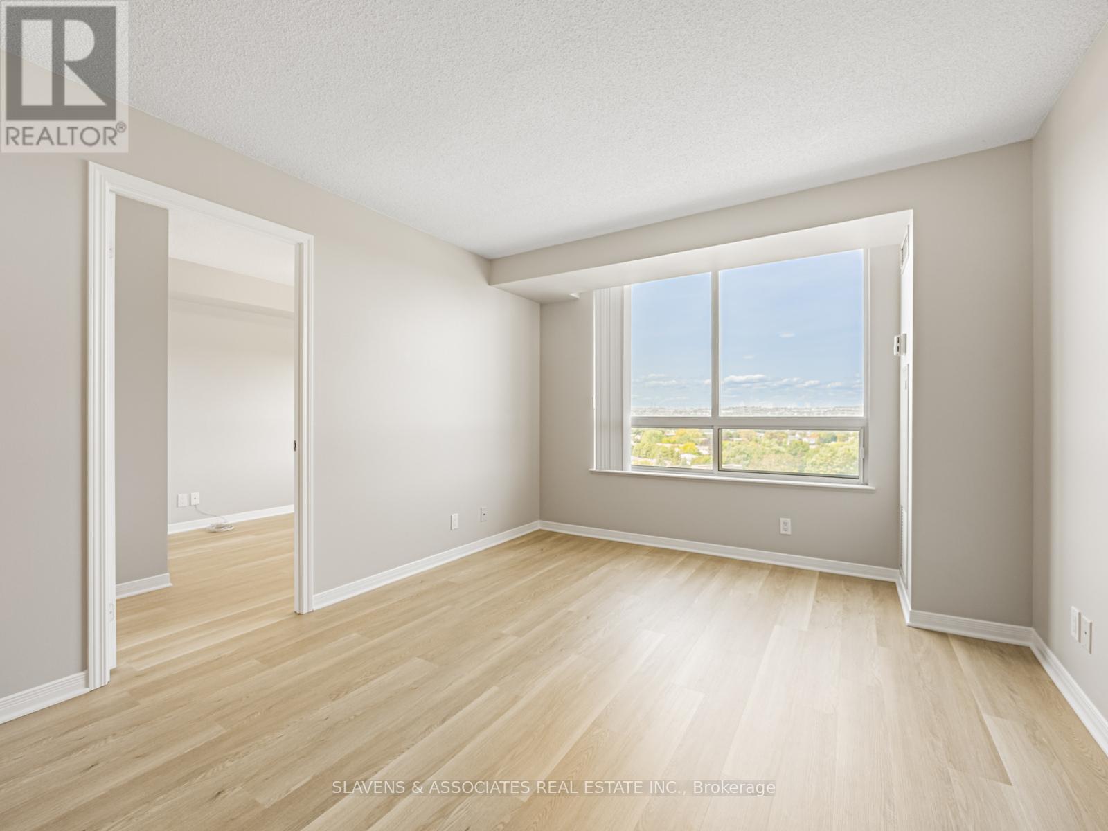 1404 - 1000 The Esplanade Road N, Pickering, Ontario  L1V 6V4 - Photo 11 - E12403612