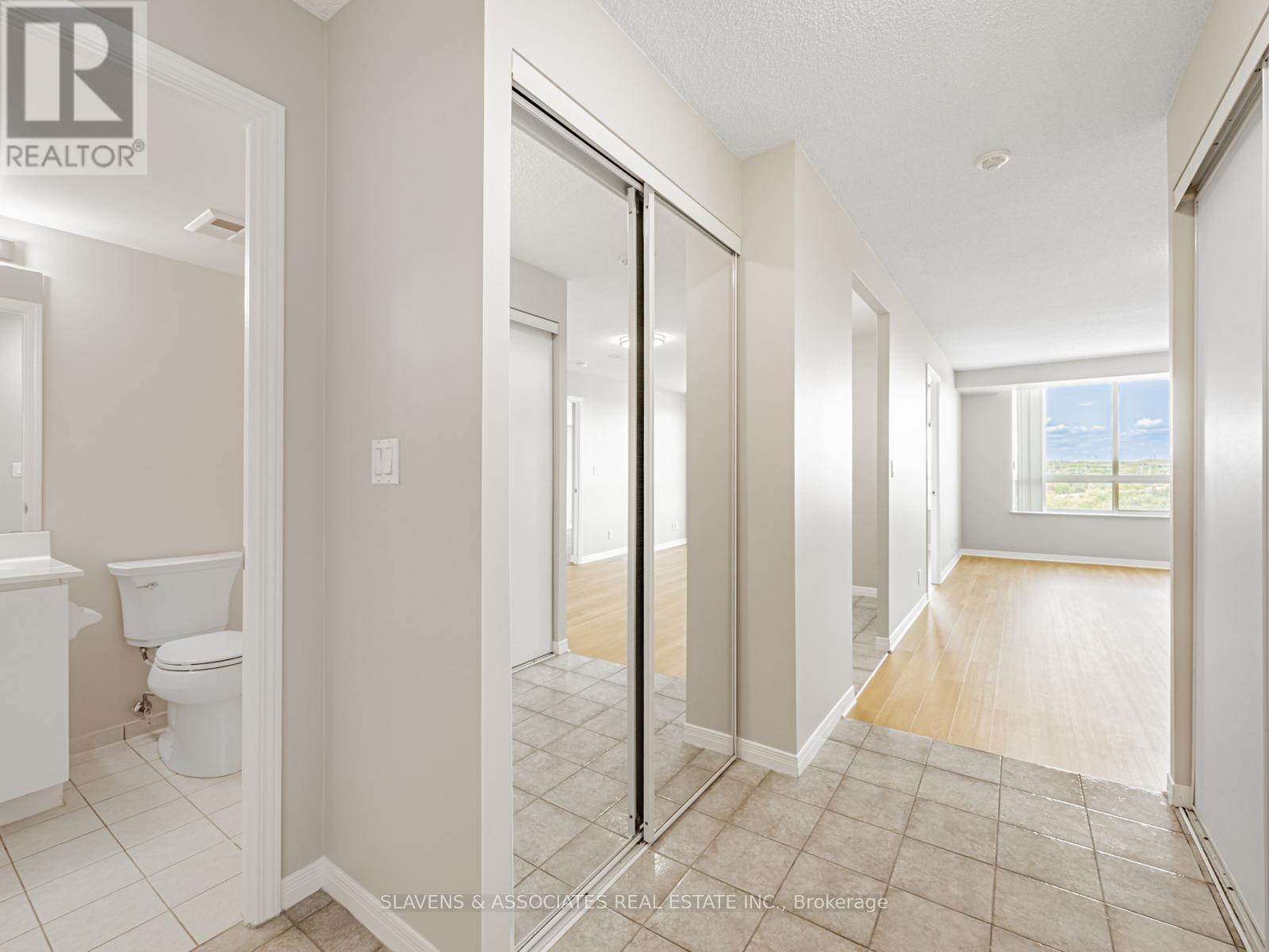 1404 - 1000 The Esplanade Road N, Pickering, Ontario  L1V 6V4 - Photo 7 - E12403612
