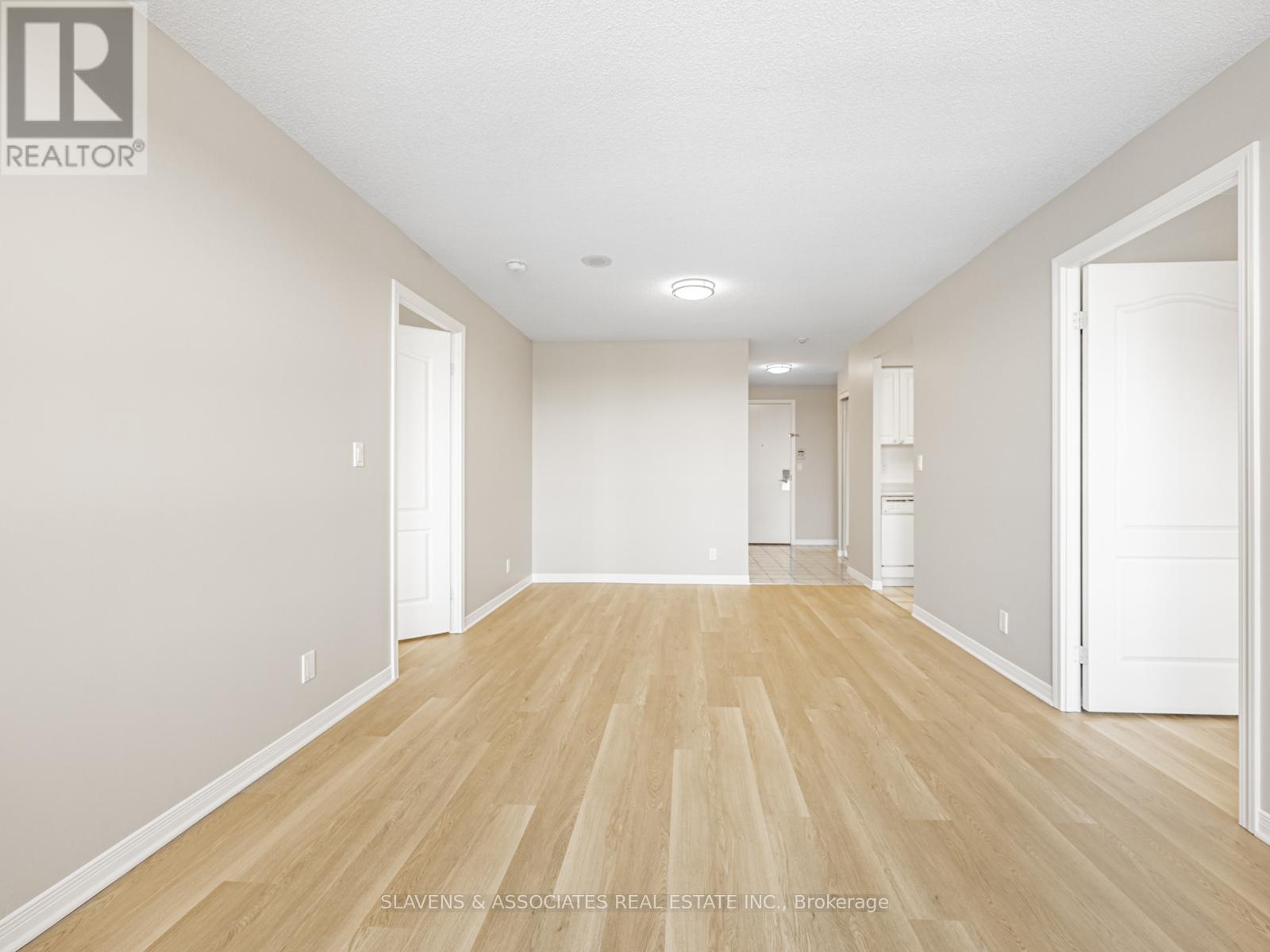 1404 - 1000 The Esplanade Road N, Pickering, Ontario  L1V 6V4 - Photo 10 - E12403612