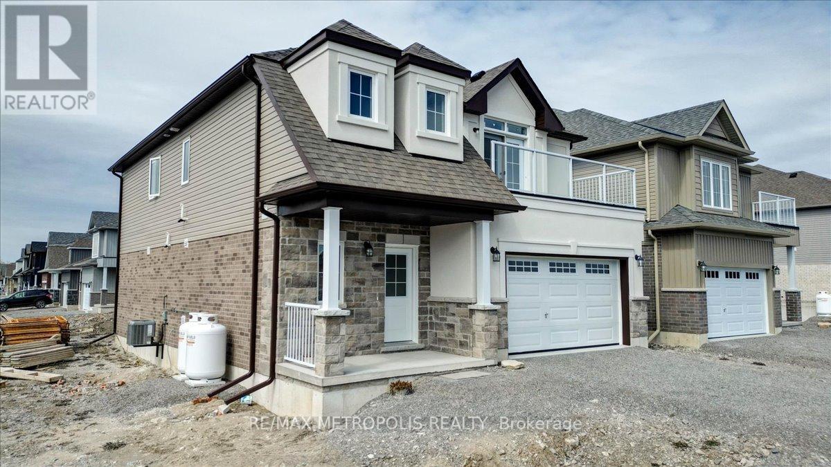 78 Hillcroft Way, Kawartha Lakes, Ontario  K0M 1A0 - Photo 42 - X12445806