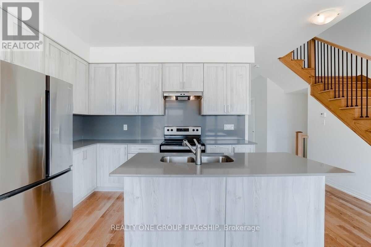 269 Provident Way N, Hamilton (Mount Hope), Ontario  L0R 1W0 - Photo 5 - X12445817