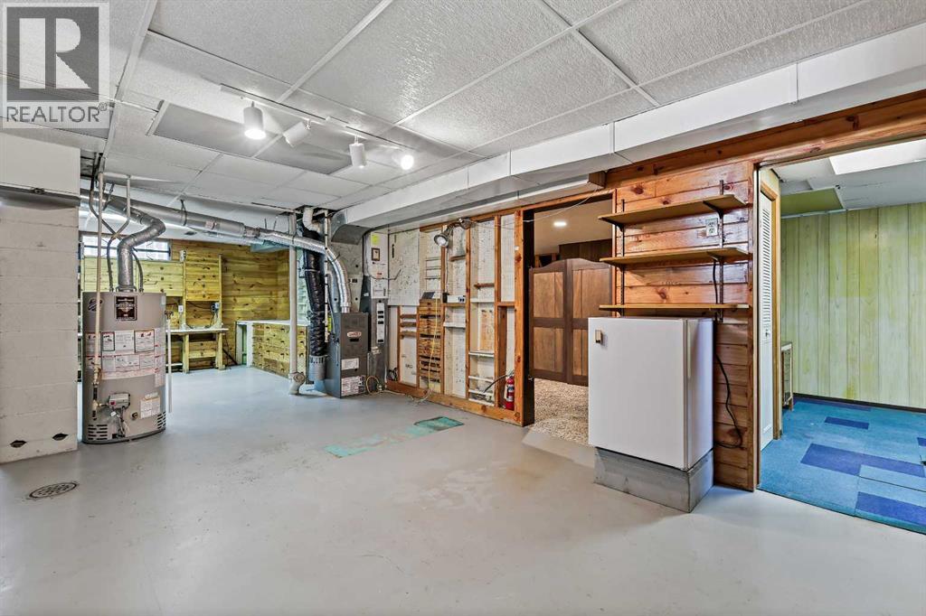 10623 Bradbury Drive Sw, Calgary, Alberta  T2W 1A9 - Photo 30 - A2259287