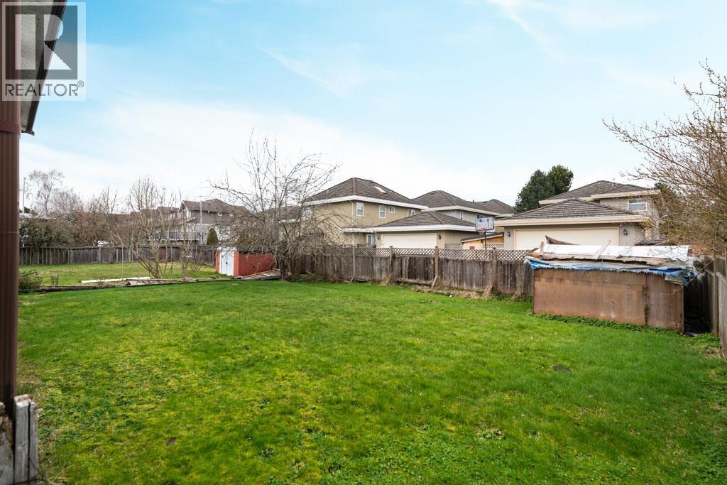 8411 Rideau Drive, Richmond, British Columbia  V6Y 2E8 - Photo 6 - R3055447