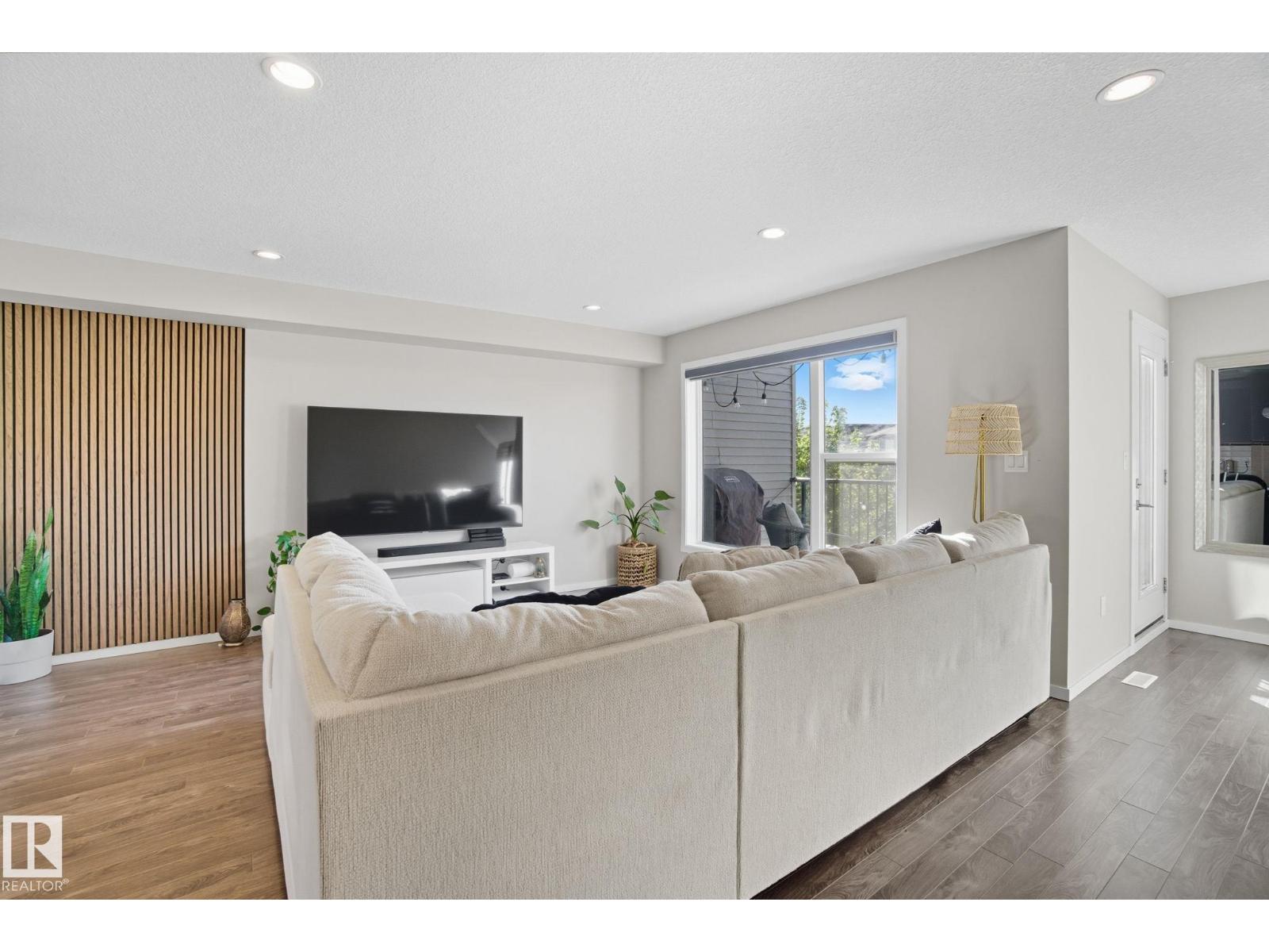 #29 1075 Rosenthal Bv Nw, Edmonton, Alberta  T5T 7G5 - Photo 12 - E4460948