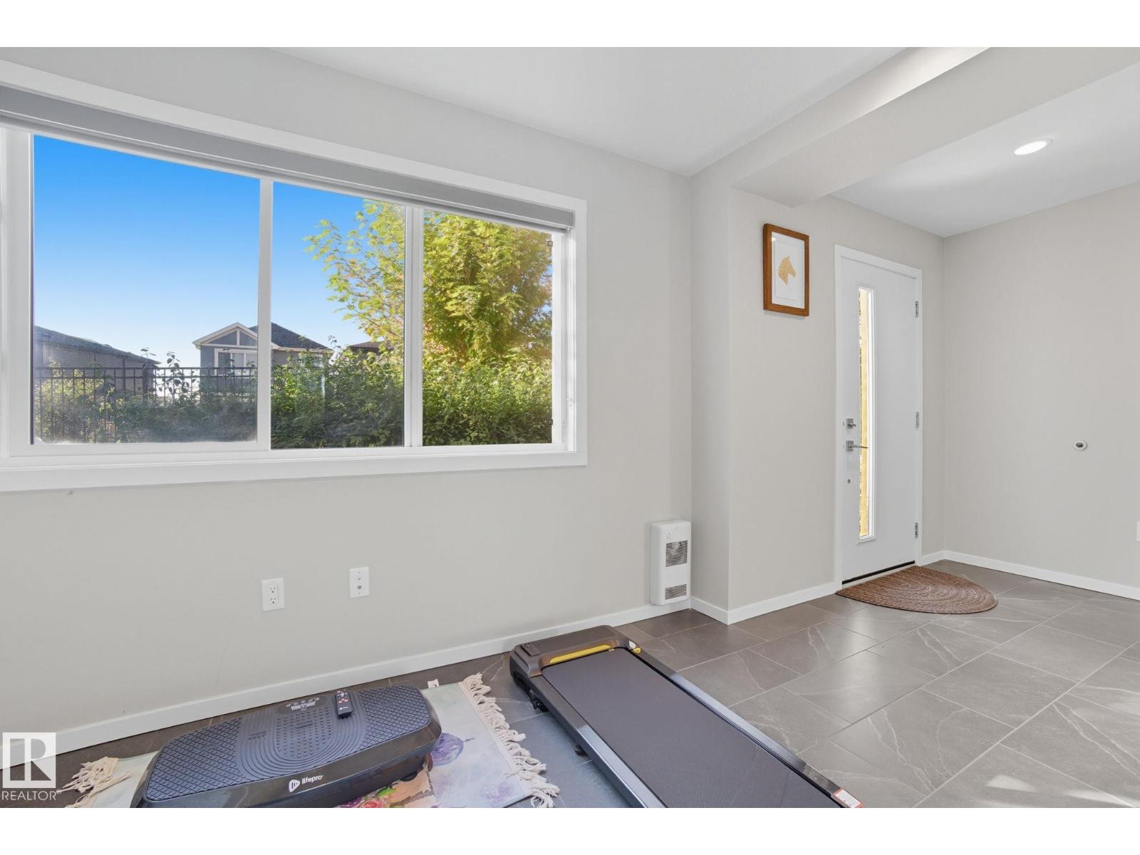#29 1075 Rosenthal Bv Nw, Edmonton, Alberta  T5T 7G5 - Photo 8 - E4460948