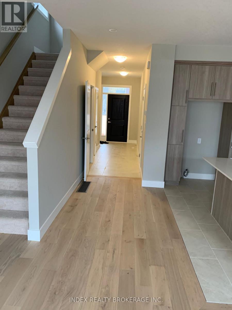 677 Chelton Road, London South, Ontario  N6M 0J1 - Photo 7 - X12445341
