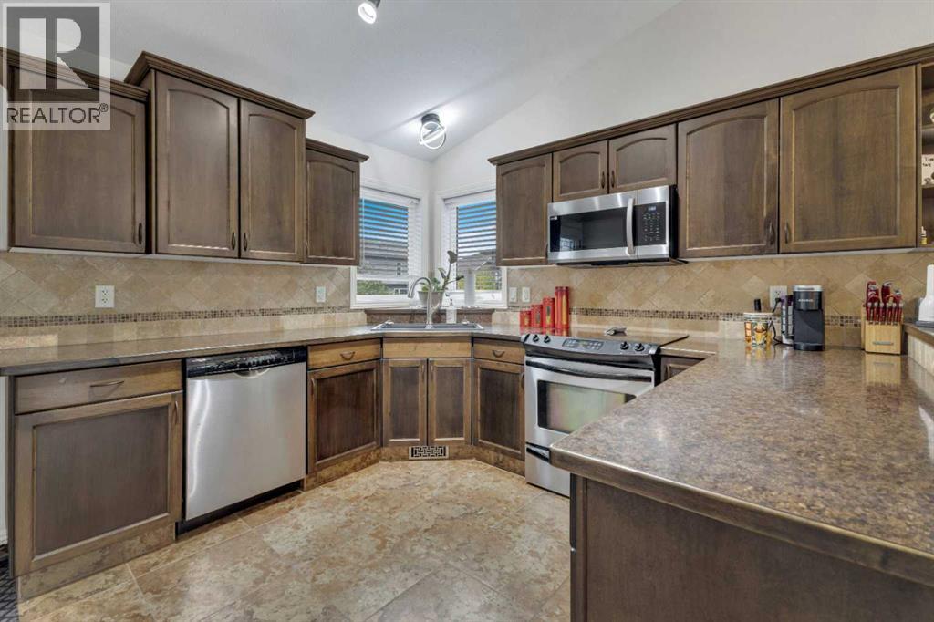 63 Vincent Close, Red Deer, Alberta  T4R 0H7 - Photo 7 - A2261868