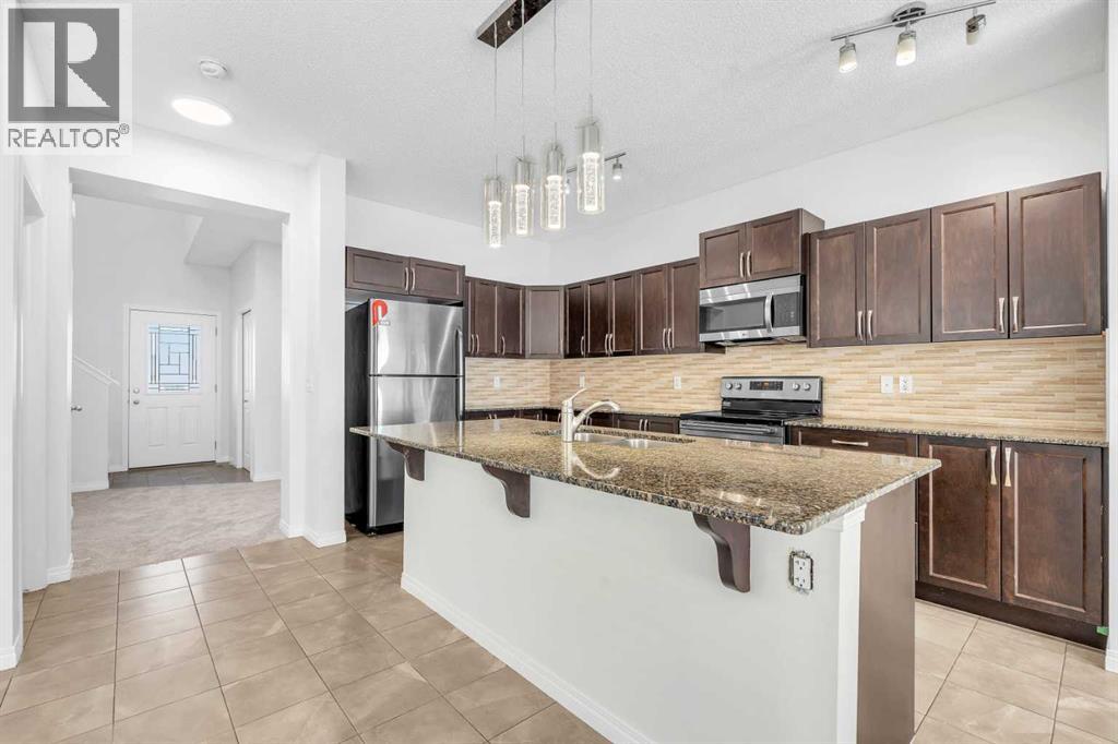 176 Skyview Point Road Ne, Calgary, Alberta  T3N 0K4 - Photo 8 - A2257432